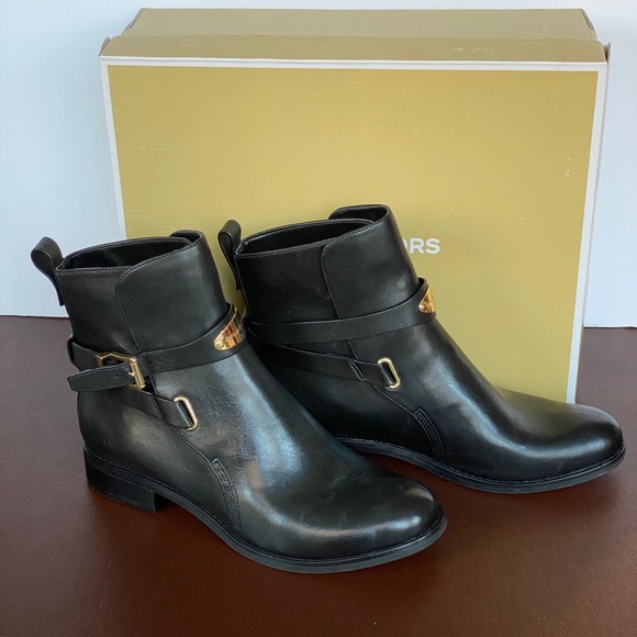 NEW MICHAEL KORS Arlen Ankle Booties Black Leather - Picture 5 of 9